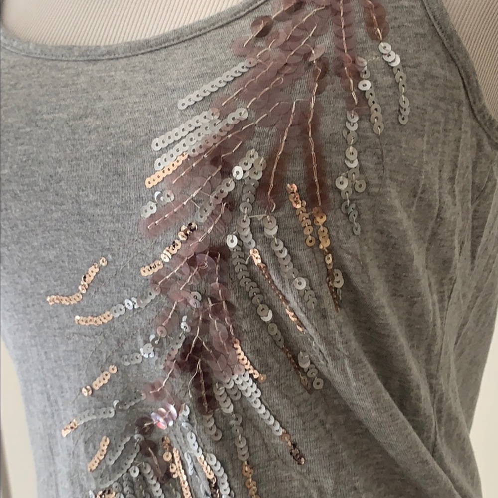 Banana Republic gray sequins embroidered tank - Picture 4 of 7